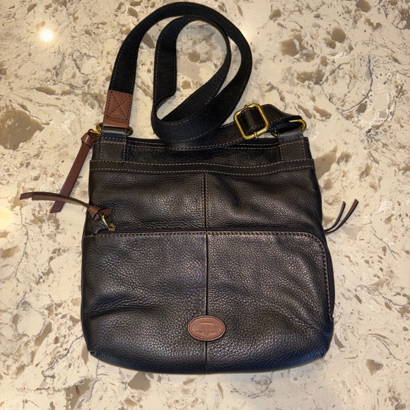 Fossil Morgan Traveler Black Pebbled Leather Crossbody Handbag - Picture 2 of 6